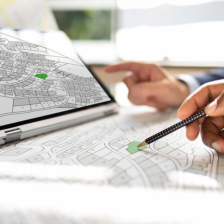 Descriptive Alt Text